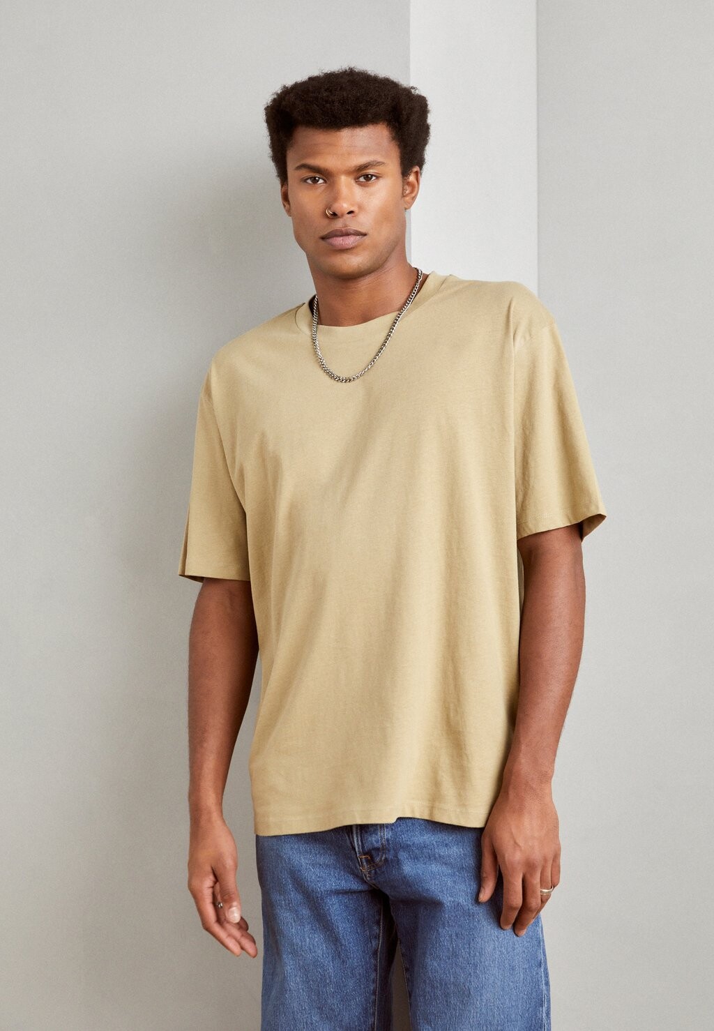 

Базовая футболка Oversize Tee Lindbergh, цвет mid sand