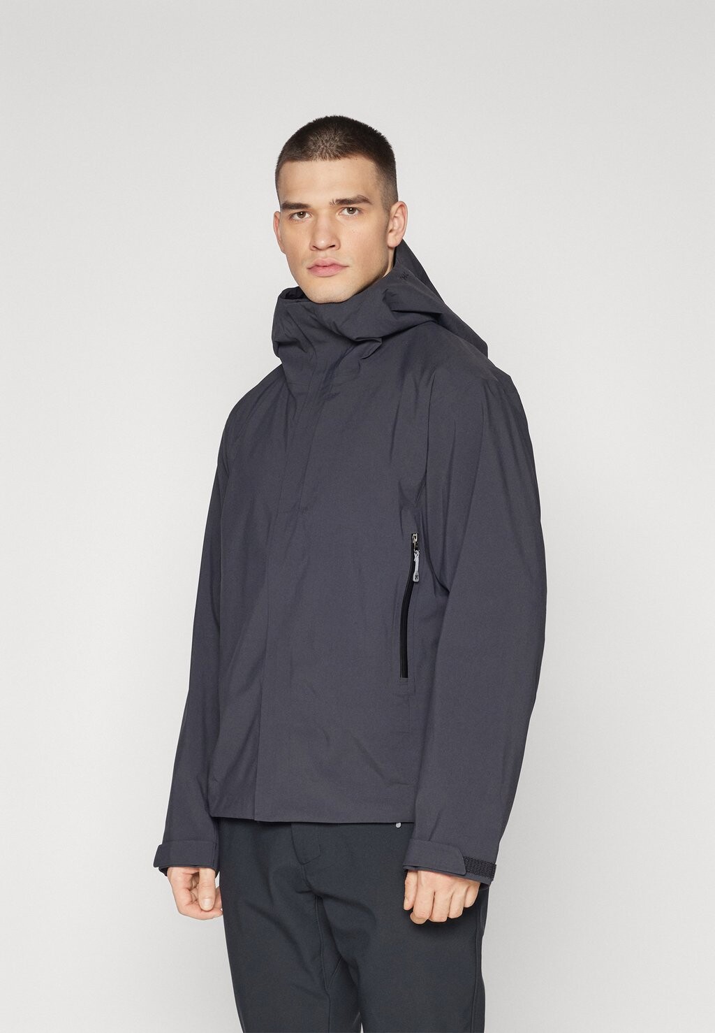 

Куртка Softshell FIVE TO NINE JACKET Houdini, цвет true black