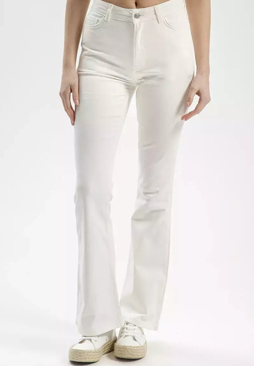 

Джинсы Bootcut Cross Jeans, цвет Biały