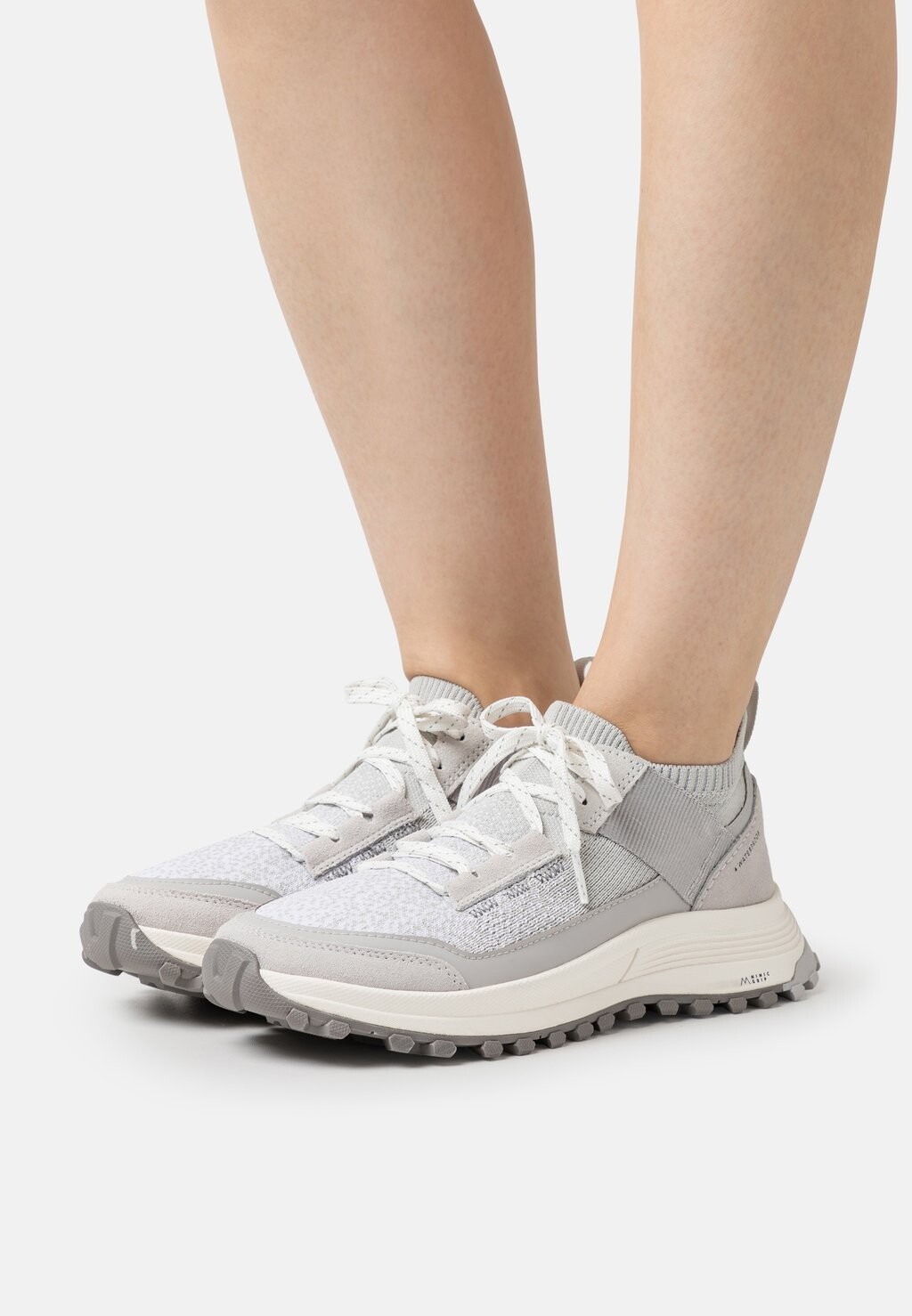 

Кроссовки Clarks