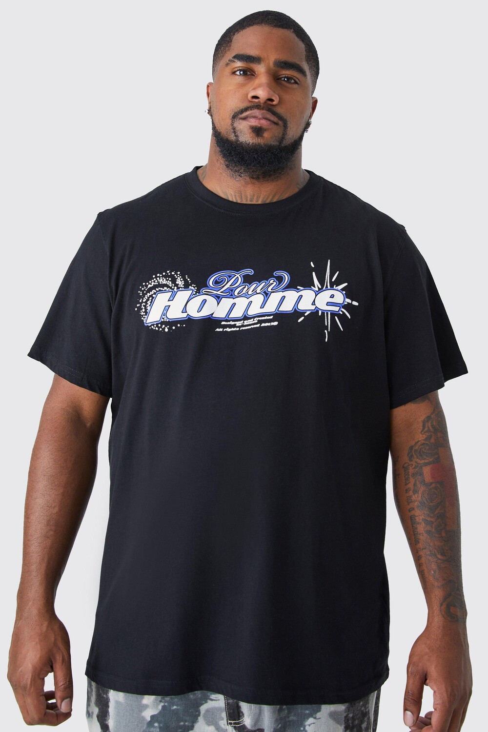 

Футболка plus pour homme с принтом спереди Boohoo, черный