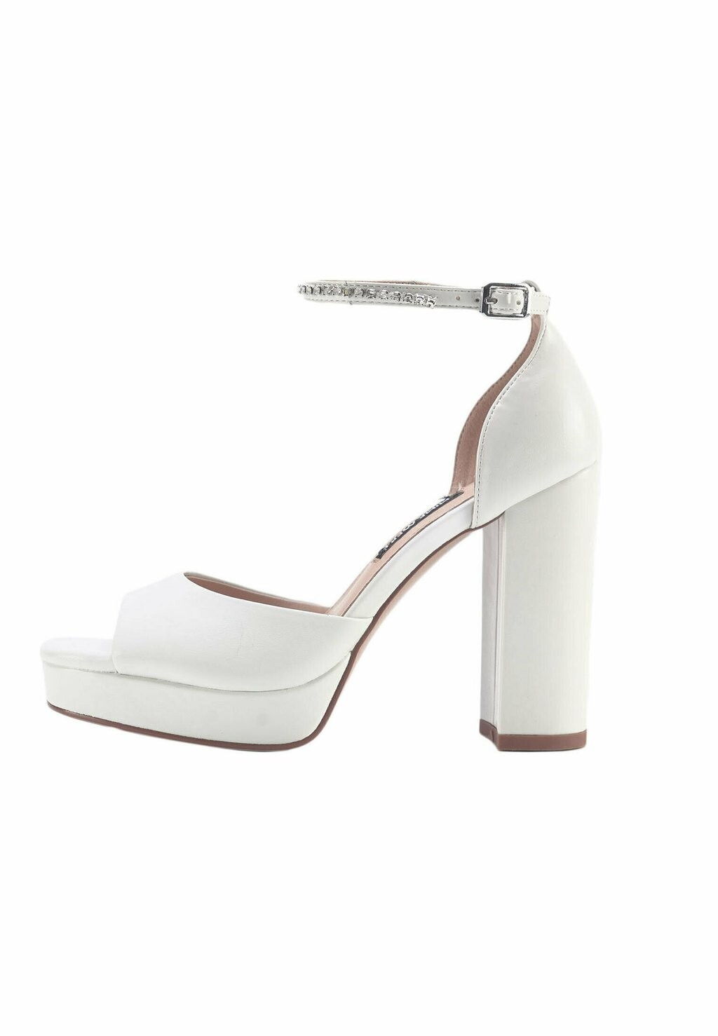 

Босоножки Nine West, белый