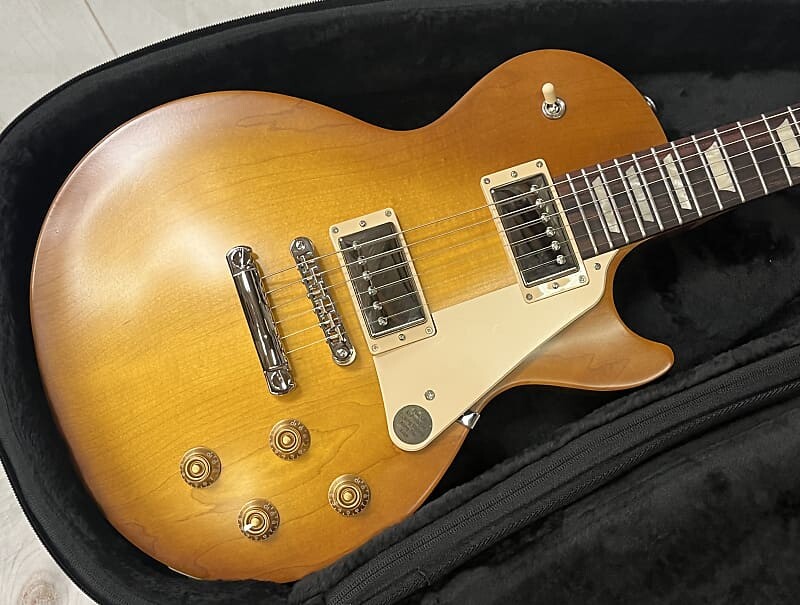 

Электрогитара Gibson Les Paul Tribute 2021 Satin Honeyburst New Unplayed w/Bag Auth DealerFac Warranty 8lbs 11oz