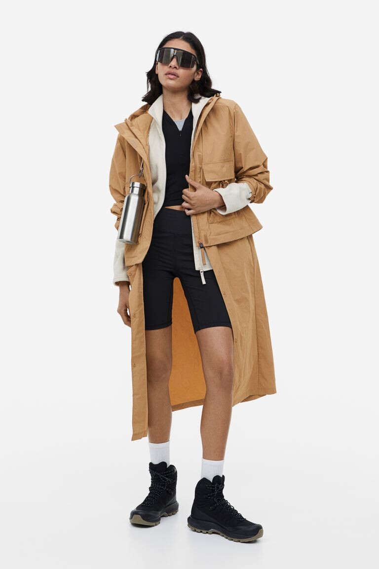 

Водонепроницаемая куртка с регулируемой длиной H&M
