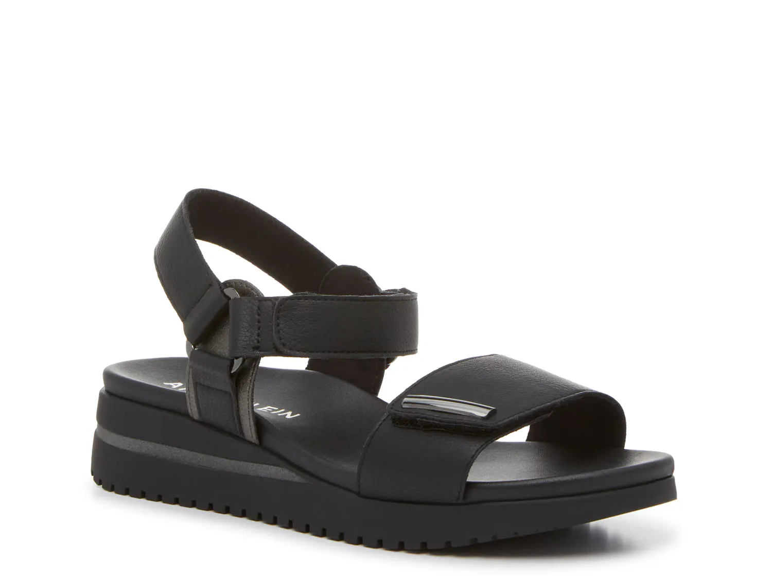 

Сандалии Emery Wedge Sandal Anne Klein, черный