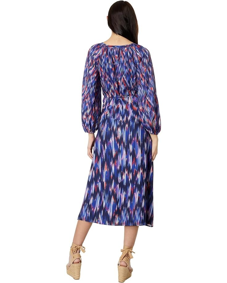 

Платье Tommy Bahama Iridescent Ikat Maxi Dress, цвет Island Navy