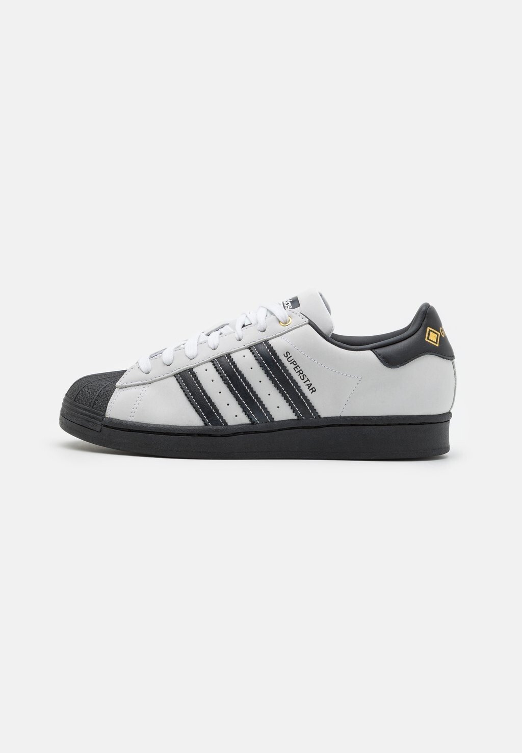 

Кроссовки adidas Originals SUPERSTAR GTX UNISEX, цвет core black/footwear white