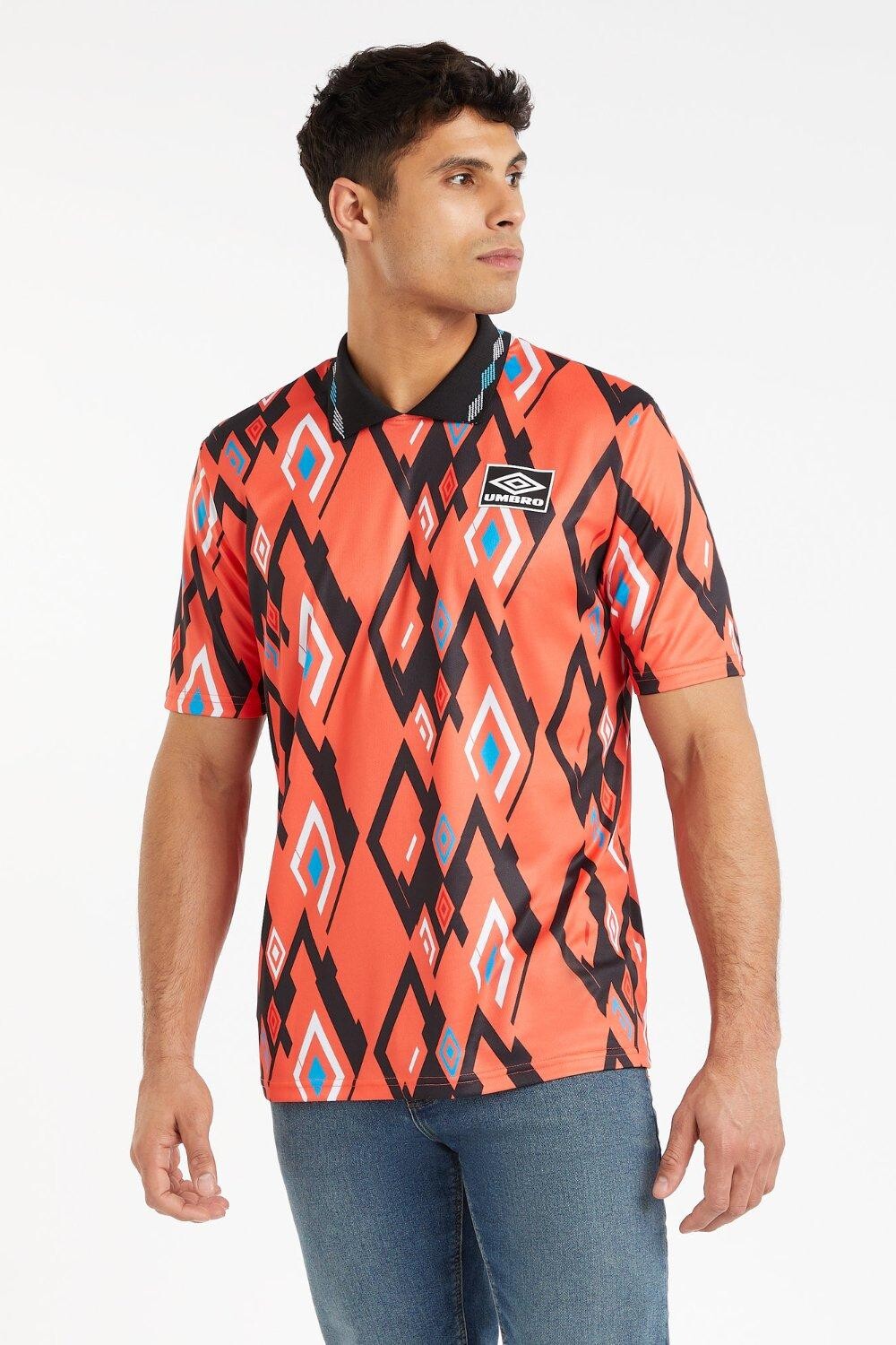 цена Футболка Tropics Umbro, красный