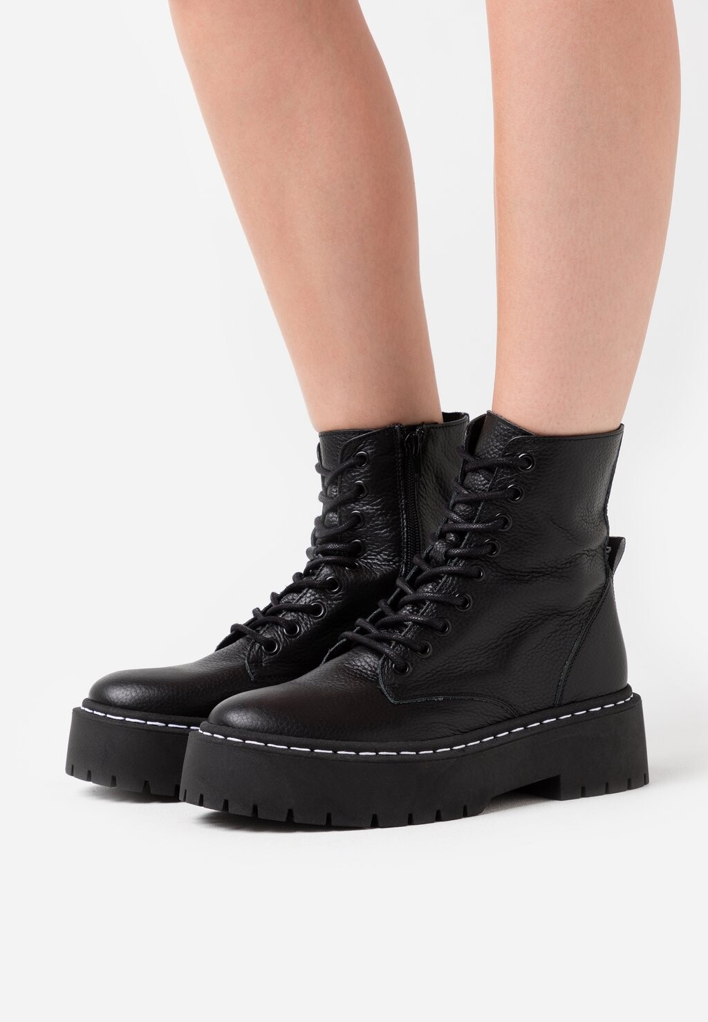

Ботильоны на платформе Steve Madden, черный