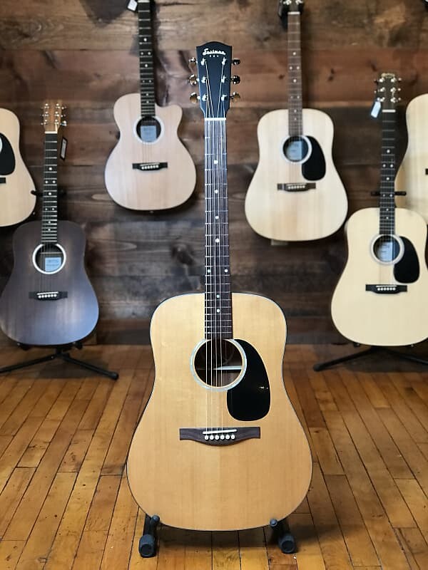 

Акустическая гитара Eastman PCH1-D Acoustic Dreadnought Guitar + Gig Bag