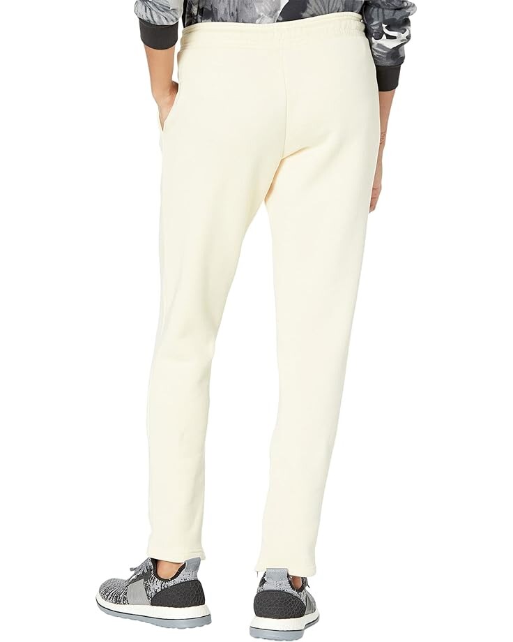 

Брюки Adidas ALL SZN Fleece Tapered Pants, цвет Ecru Tint