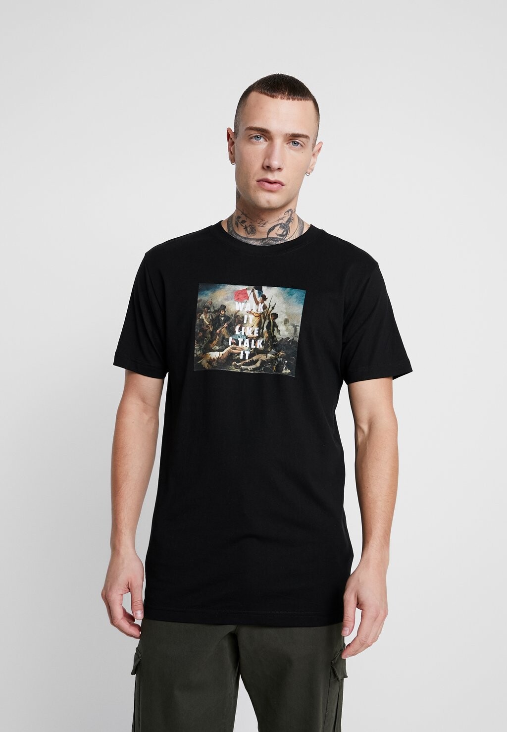 

Футболка с принтом WALK IT TEE Mister Tee, черный