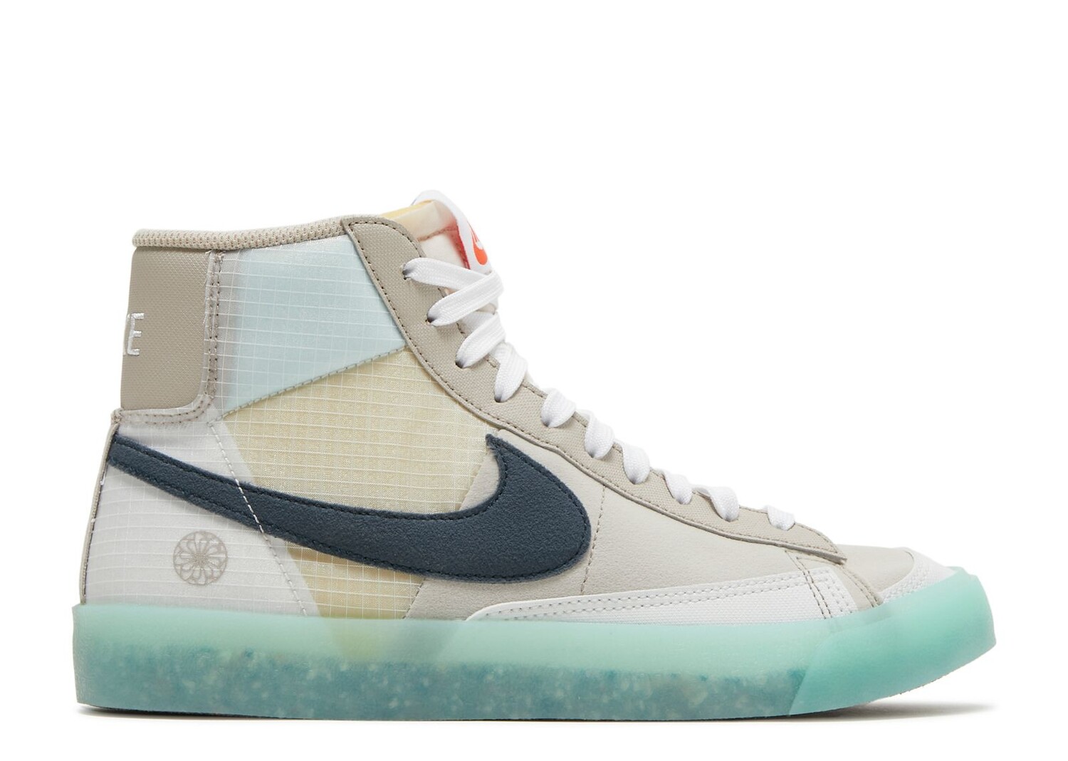 

Кроссовки Nike Blazer Mid '77 Gs 'Move To Zero - Cream', кремовый