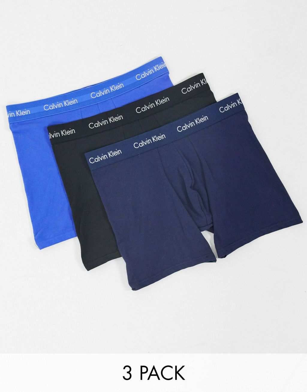 

Набор из трех боксеров Calvin Klein с логотипом на поясе