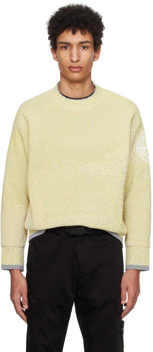 

Желтый свитер с воротником-стойкой Stone Island