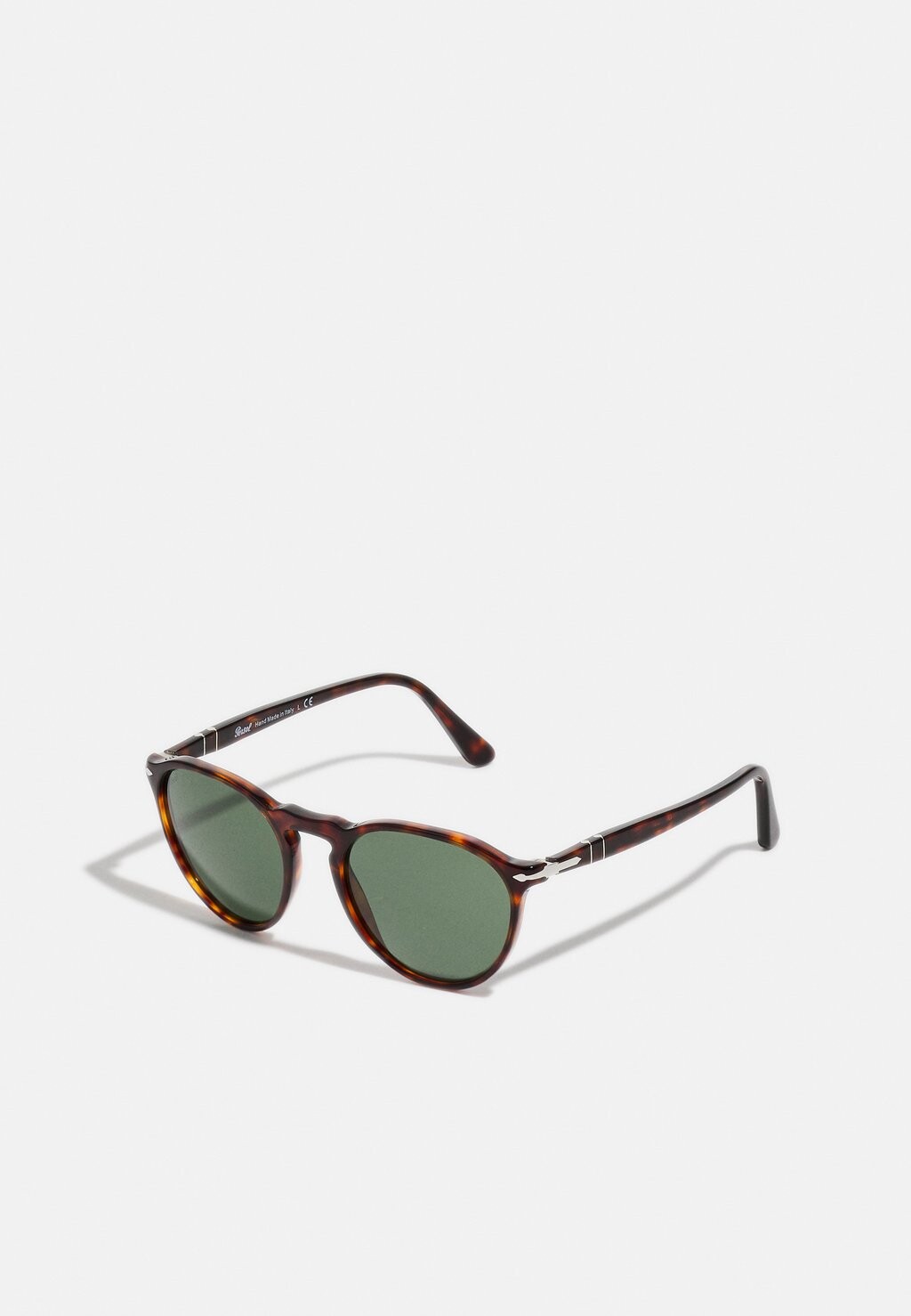 

Солнцезащитные очки Persol