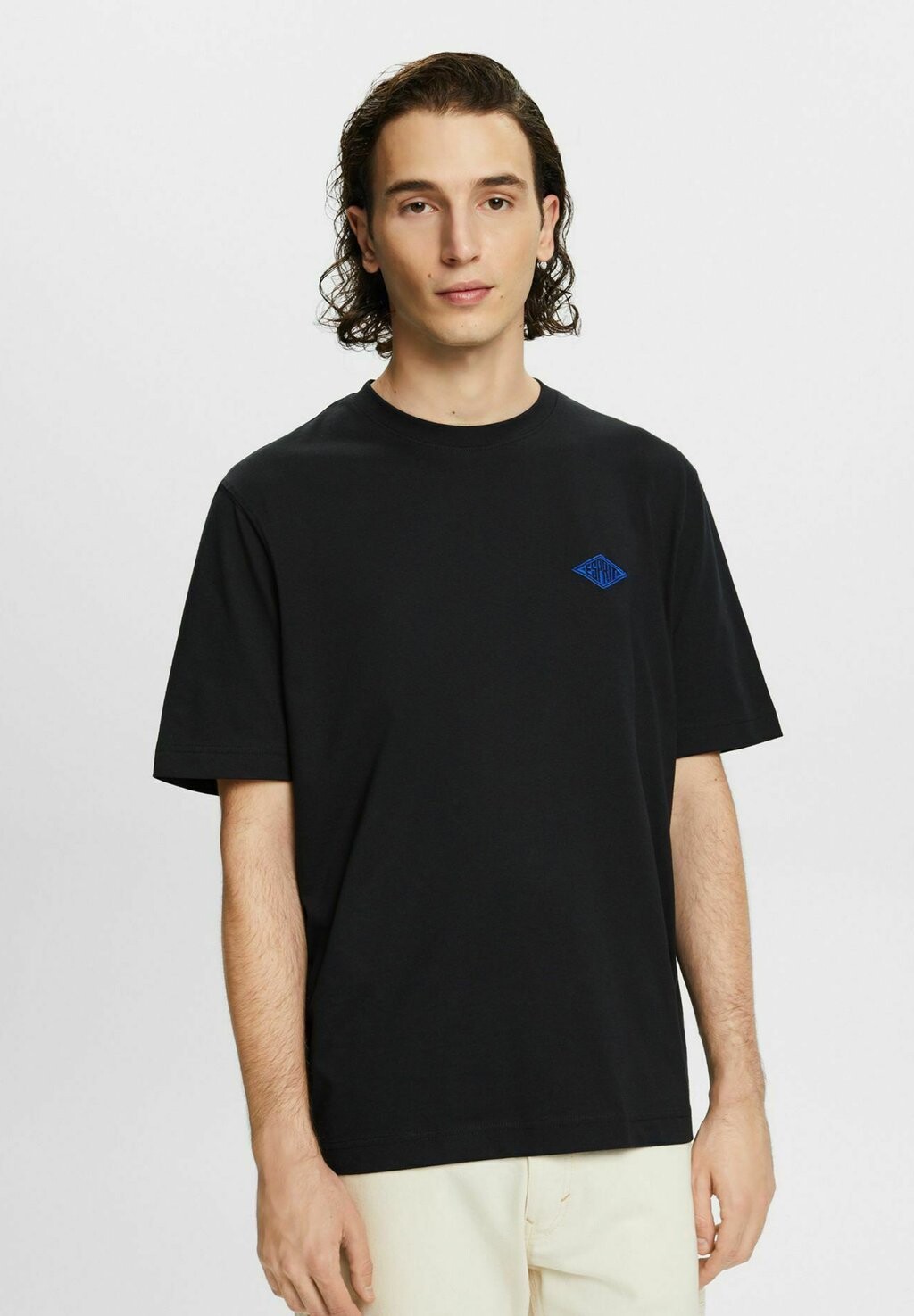 

Футболка базовая Esprit, цвет black