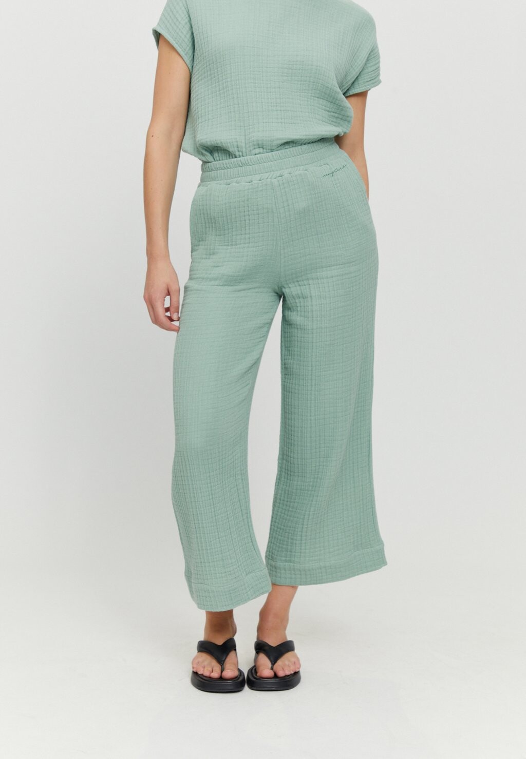 

Брюки DONDA Mazine, цвет green