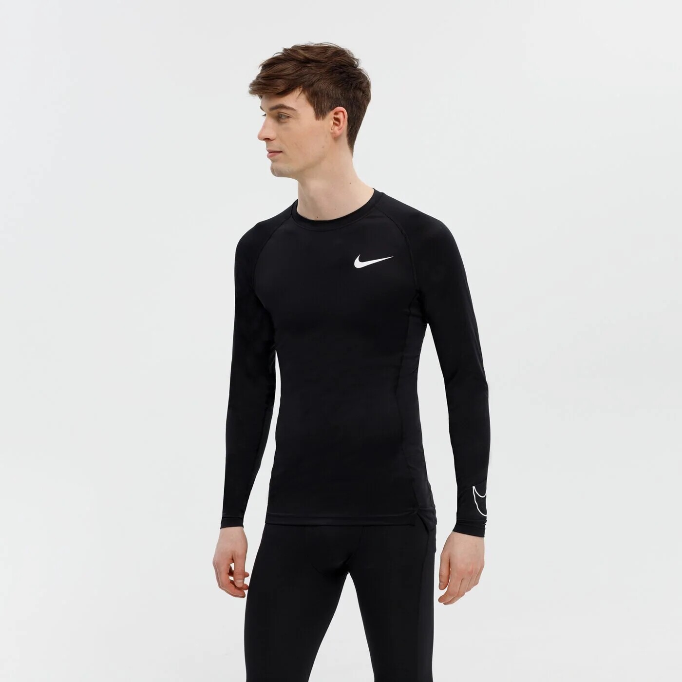 

Футболка Nike Ls, черный