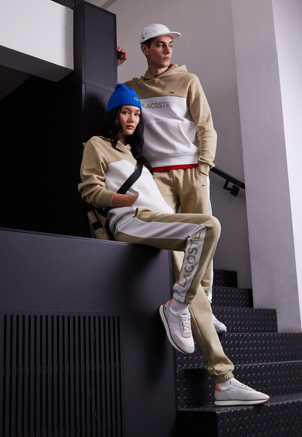 

Толстовка Lacoste Collegepaita, Серый