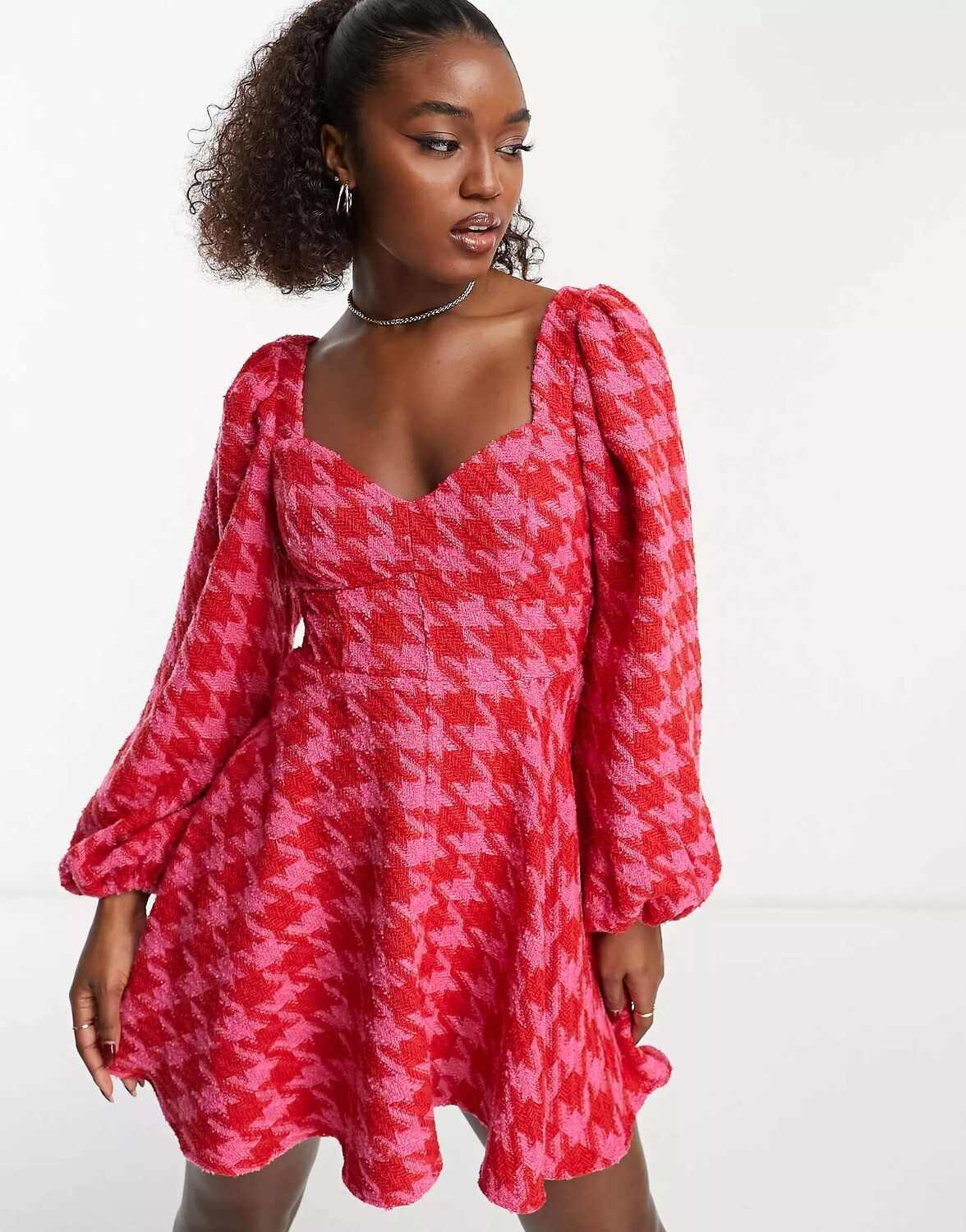 

Розово-красное корсетное платье-букле ASOS, Красный
