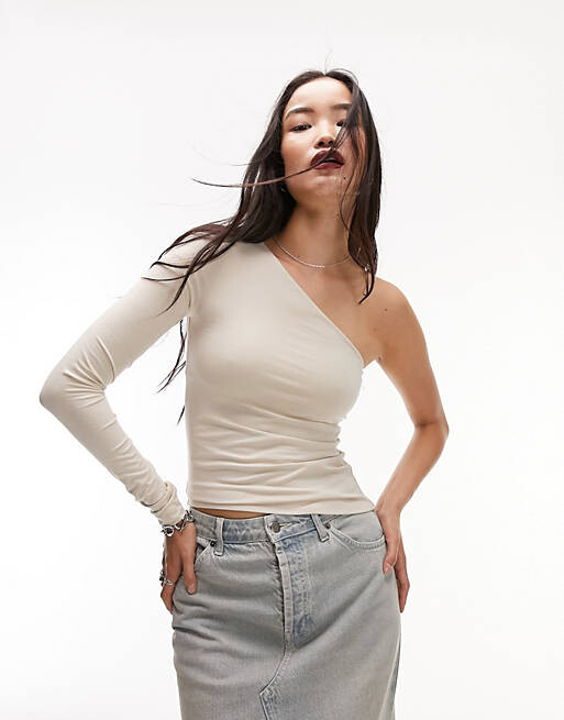 

Бежевый цвет Topshop Premium Clean на одно плечо