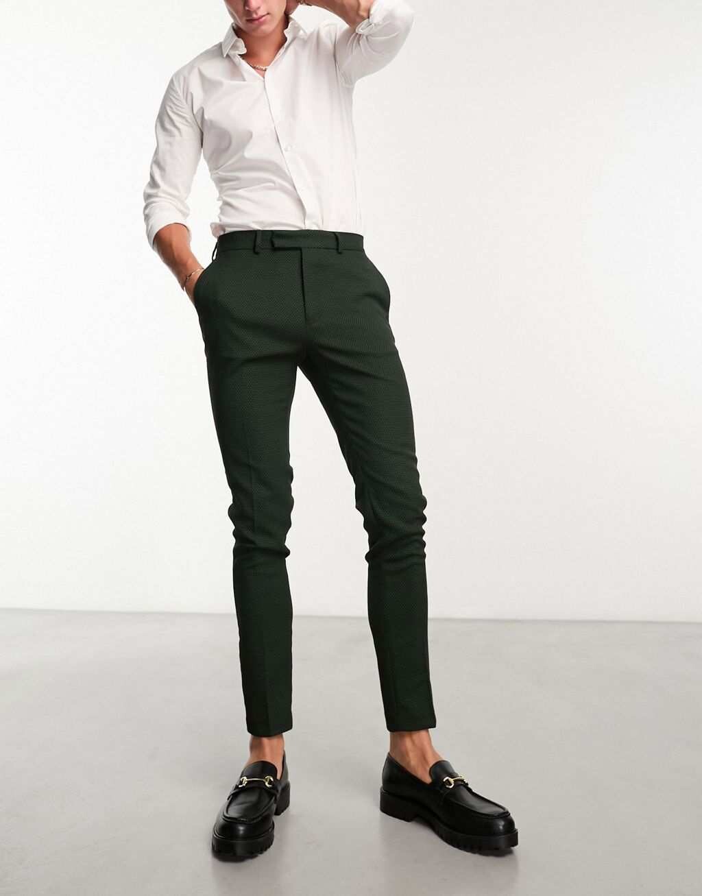 

Стильные брюки скинни серого цвета ASOS DESIGN, Серый
