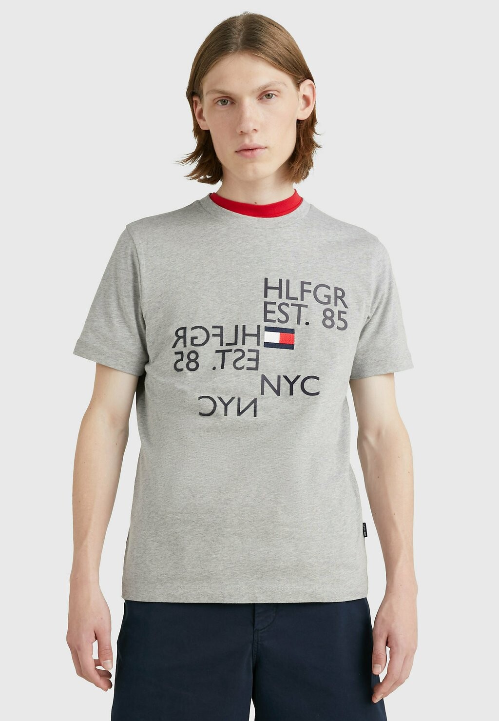 

Футболка с принтом Tommy Hilfiger, светло-серый