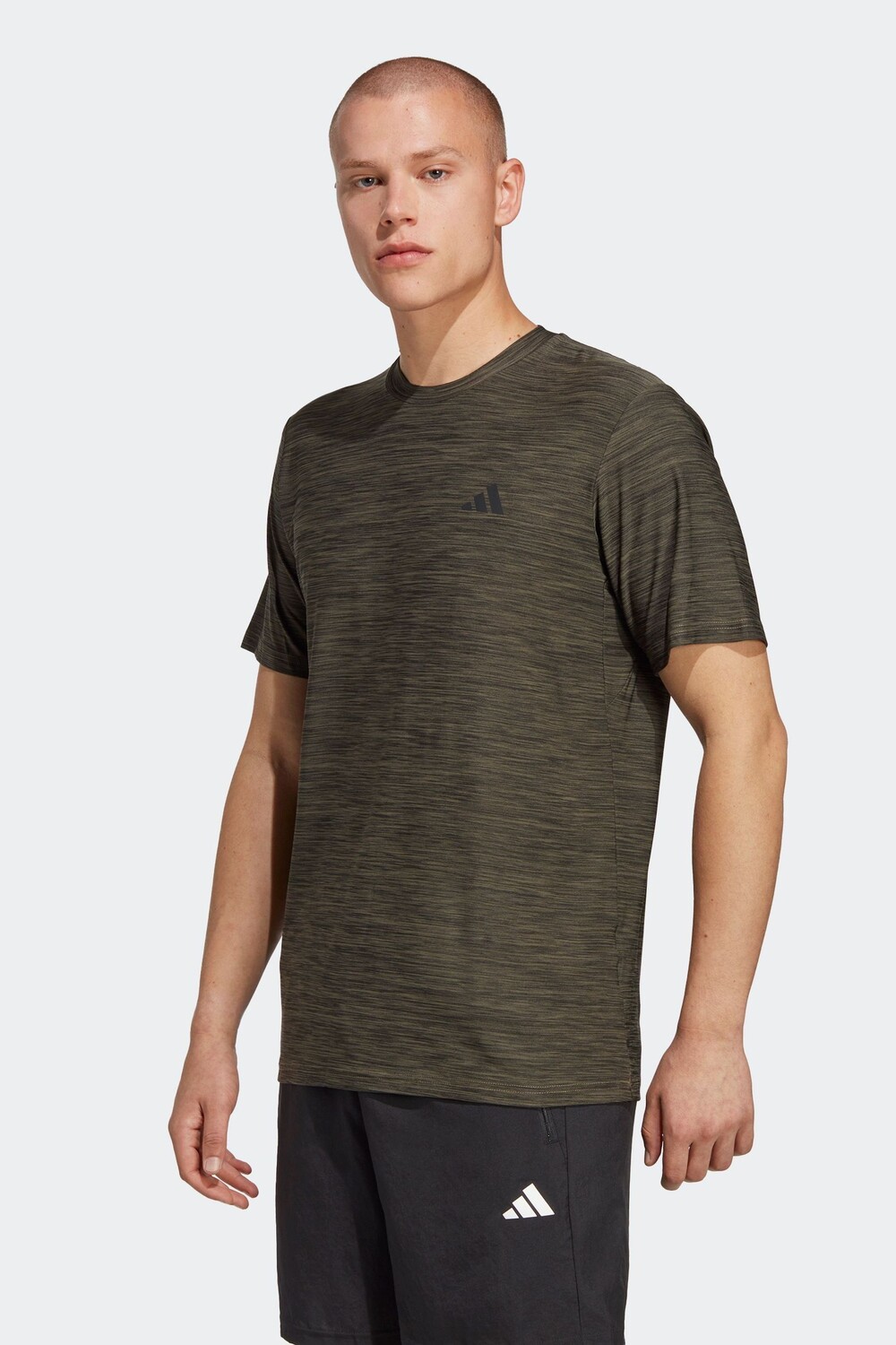 

Топ Performance Train Essentials для тренировок на растяжку adidas, зеленый