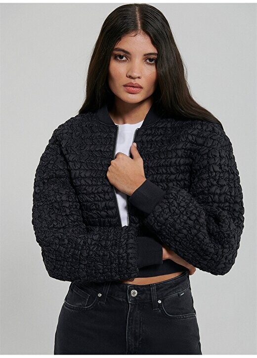 

Короткая черная женская куртка M1110366-900-SHORT JACKET Mavi, черный