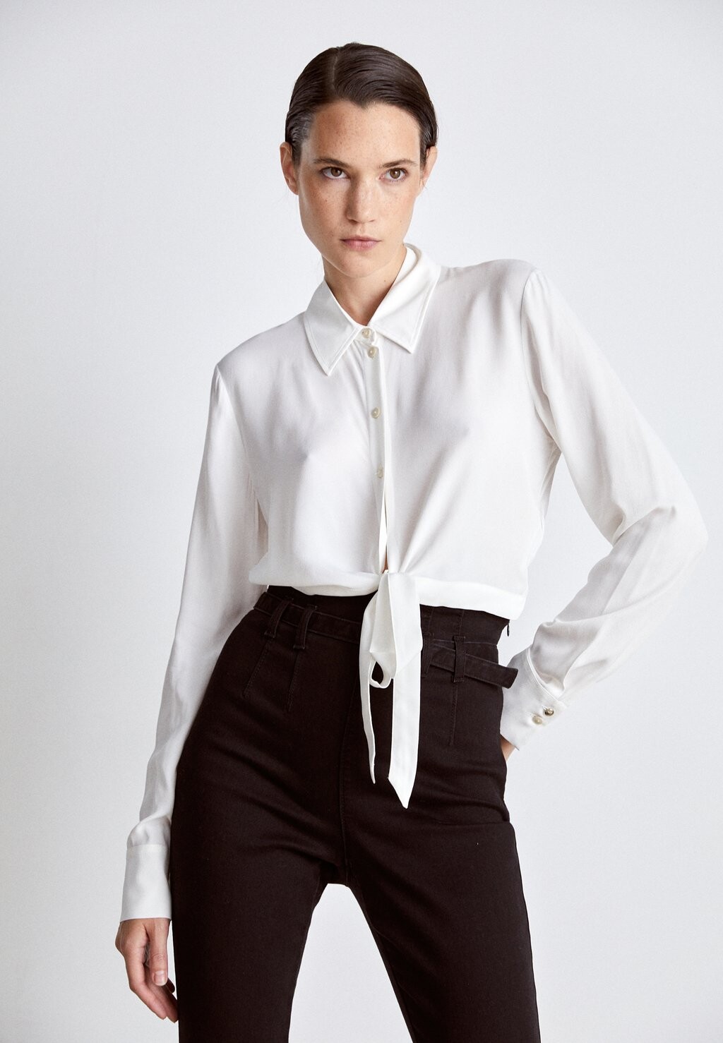 

Рубашка Patrizia Pepe РУБАШКА РУБАШКА, цвет bianco