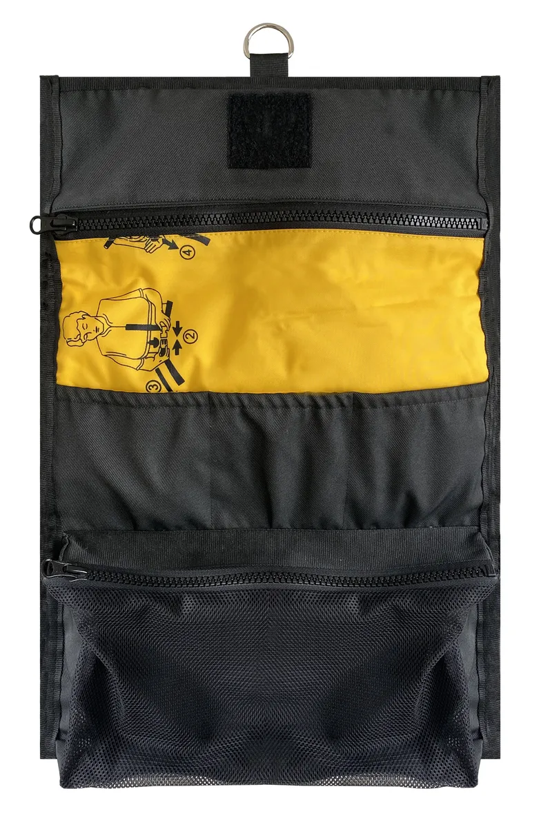 

Косметичка Bag to Life "ADAC Washbag", изготовлена ​​из легкого водоотталкивающего материала, желтый