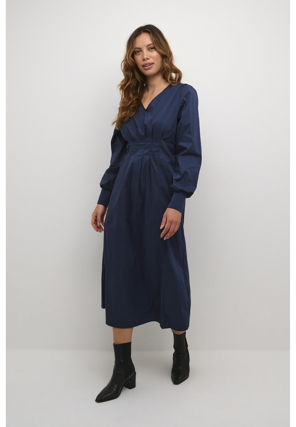 

Летнее платье Antoinett V-Neck Culture, цвет blue iris