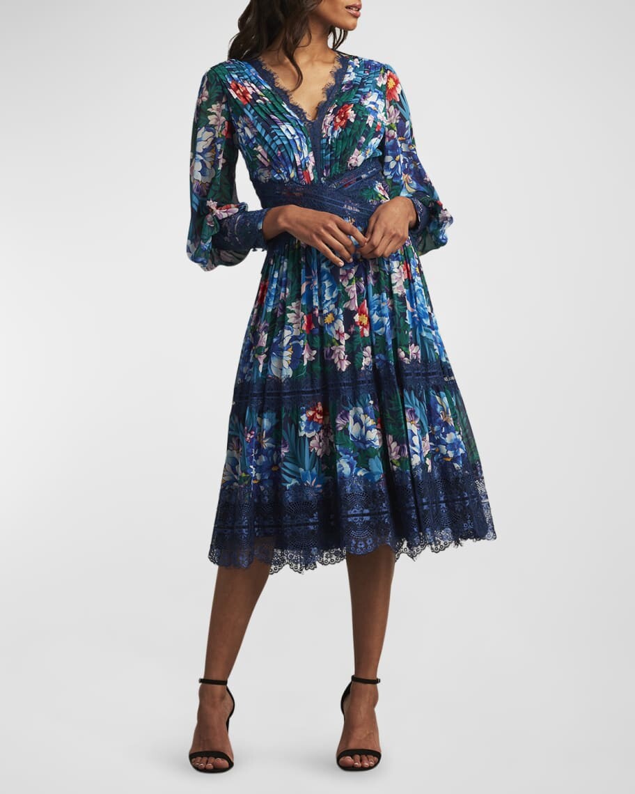 

Плиссированное платье миди с цветочным принтом и рукавами епископа Tadashi Shoji