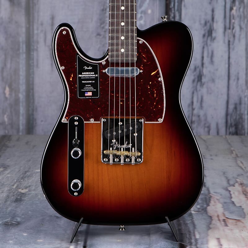 

Электрогитара Fender American Professional II Telecaster Left-Handed, 3-Color Sunburst