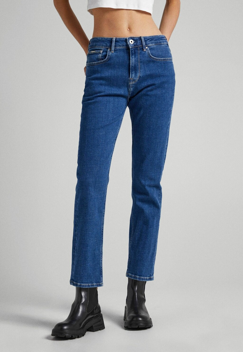 

Джинсы облегающего кроя Pepe Jeans