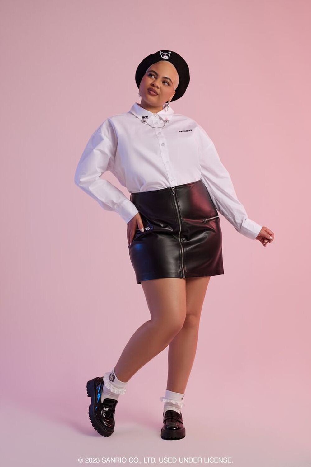 

Рубашка с цепочным воротником Kuromi больших размеров Forever 21, белый