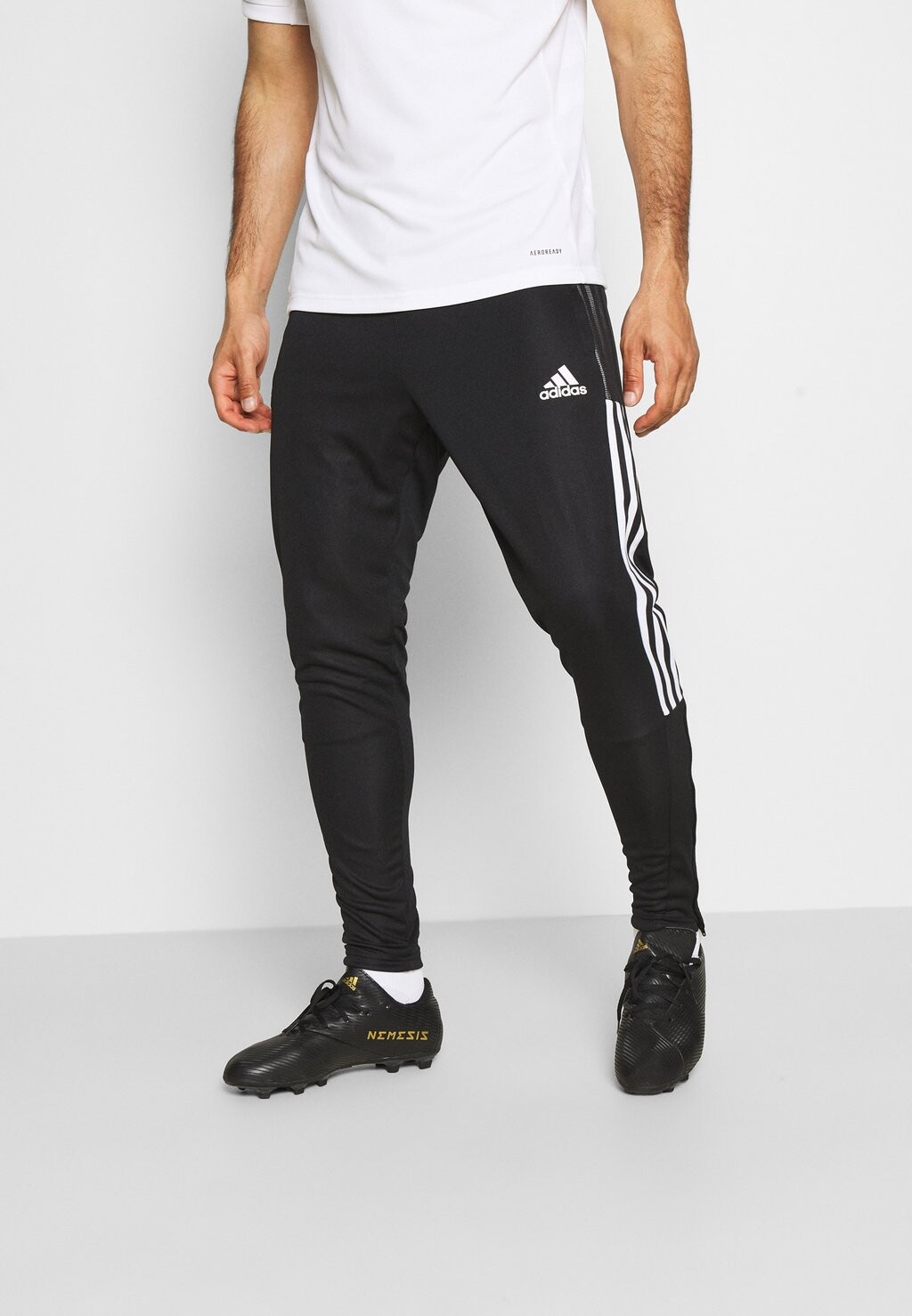 

Спортивные брюки Tiro 21 Adidas, цвет black/white