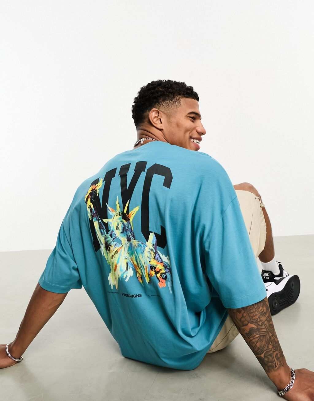 

Бирюзовая футболка оверсайз с принтом «Нью-Йорк» на спине ASOS DESIGN, Зеленый