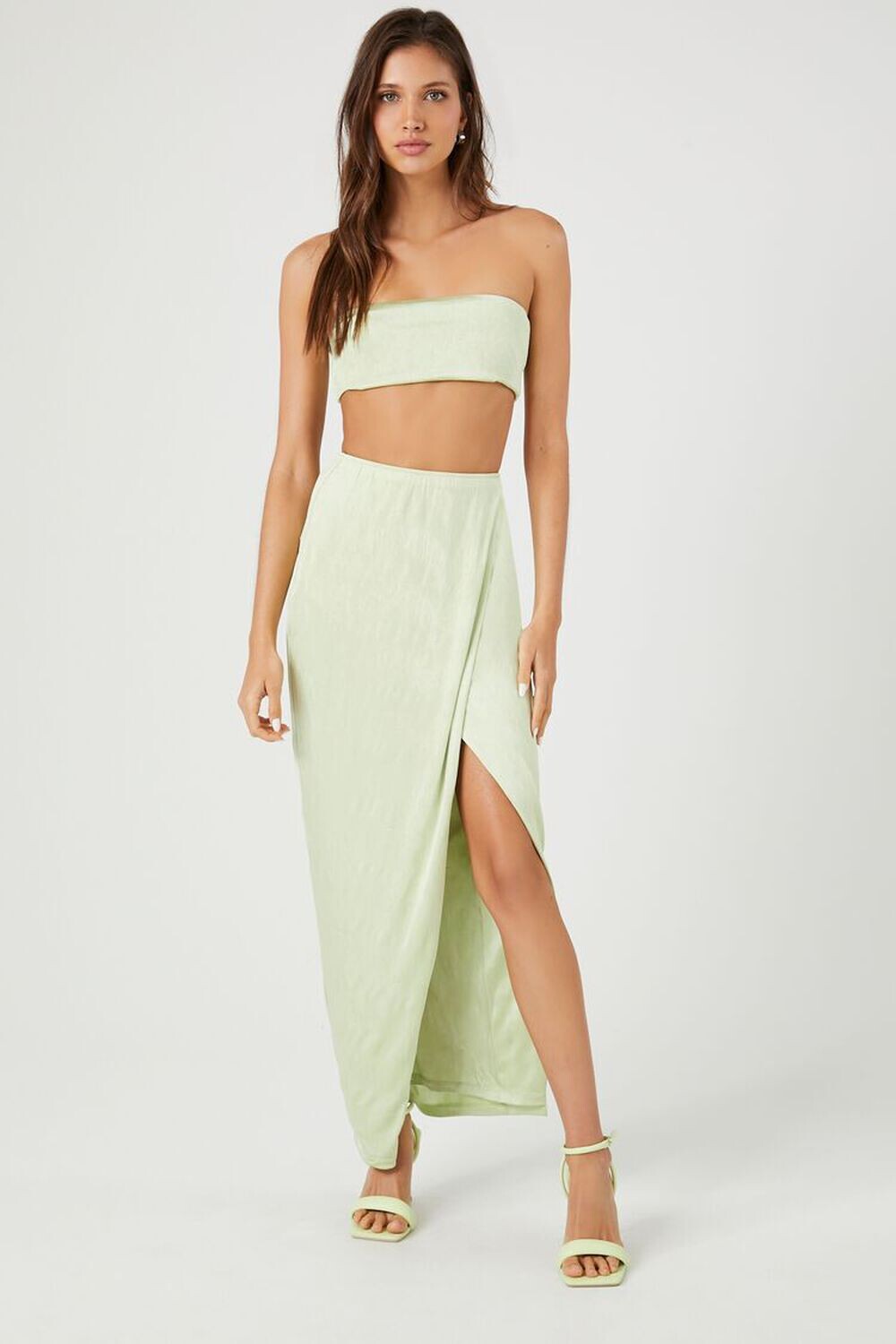 

Комплект из укороченного топа и макси-юбки Forever 21