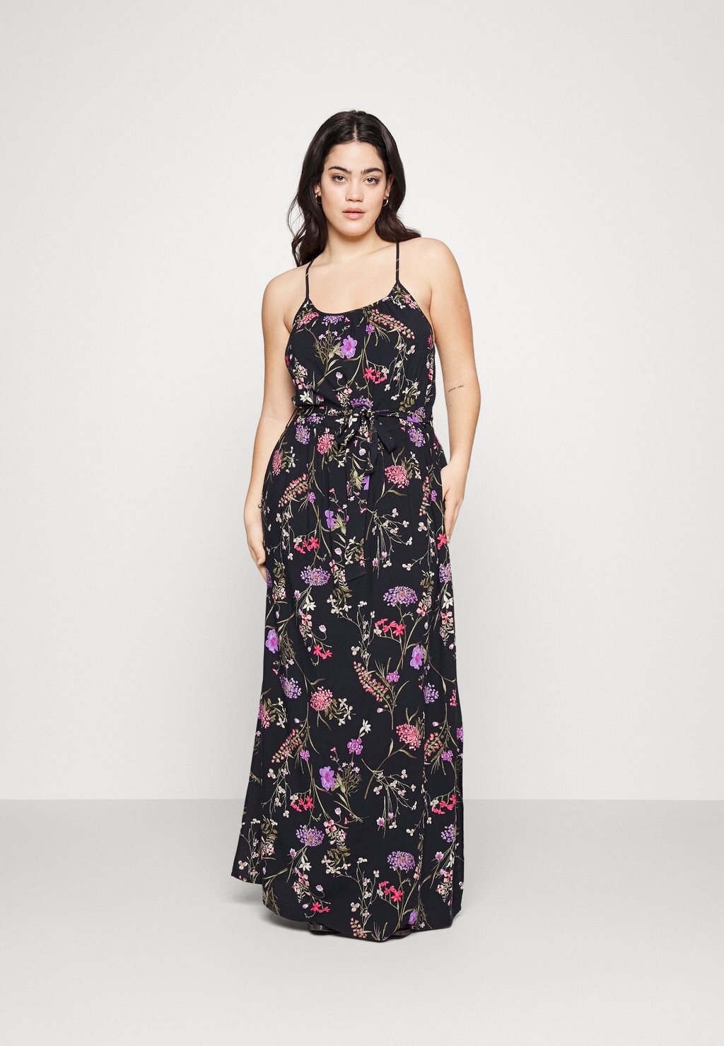 

Платье макси Vero Moda