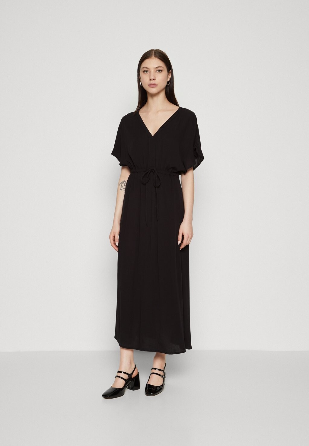 

Дневное платье VMMENNY 7/8 KAFTAN Vero Moda, цвет black