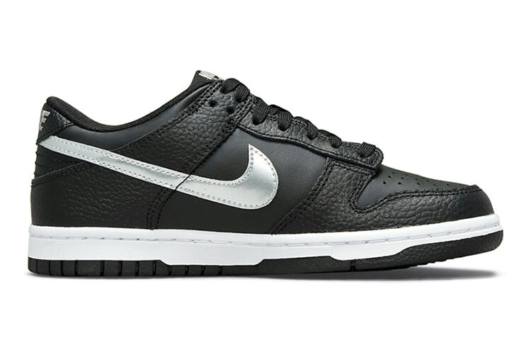 

Кроссовки подростковые NBA x Nike Dunk 75, черный