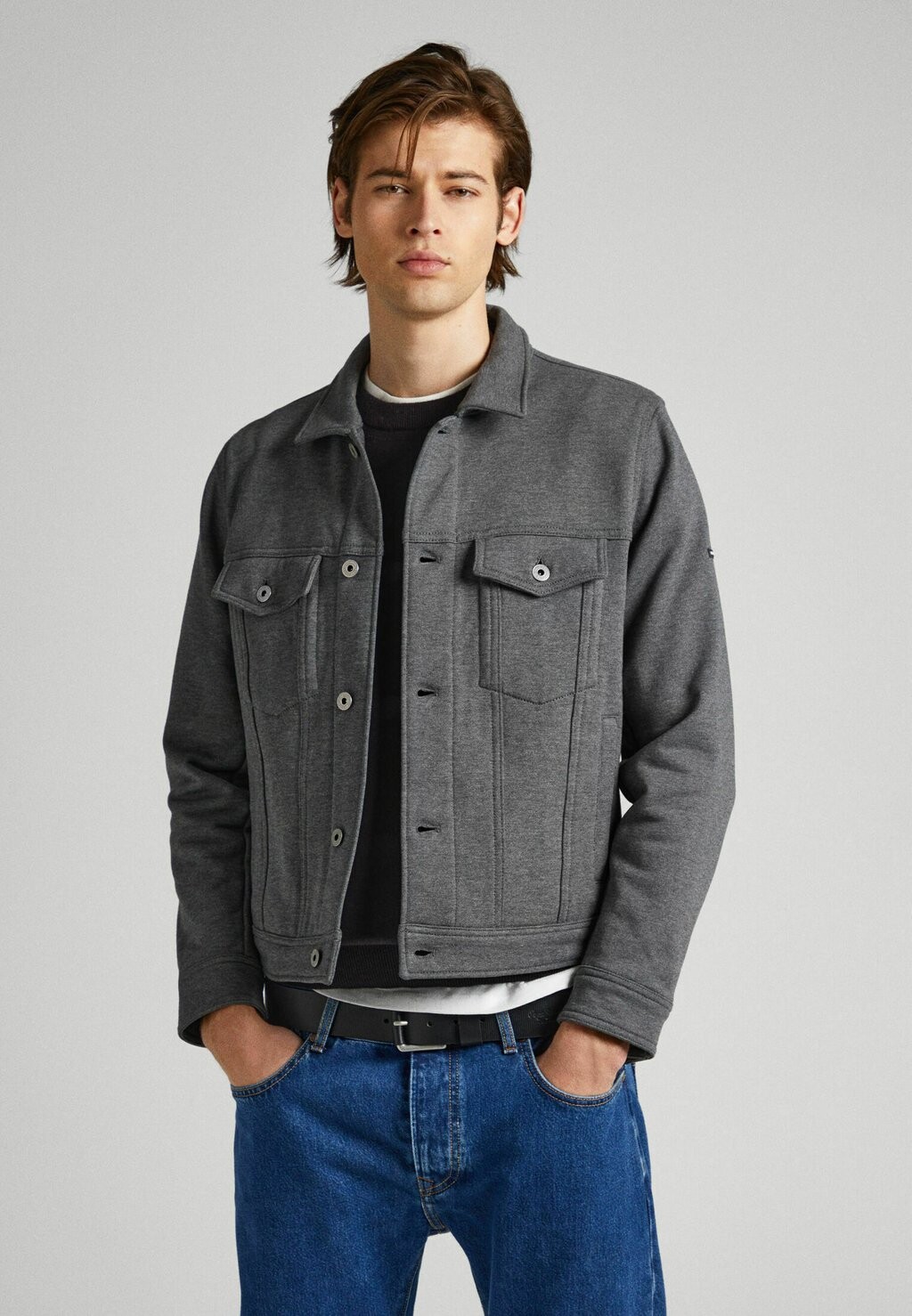 

Легкая куртка Pepe Jeans