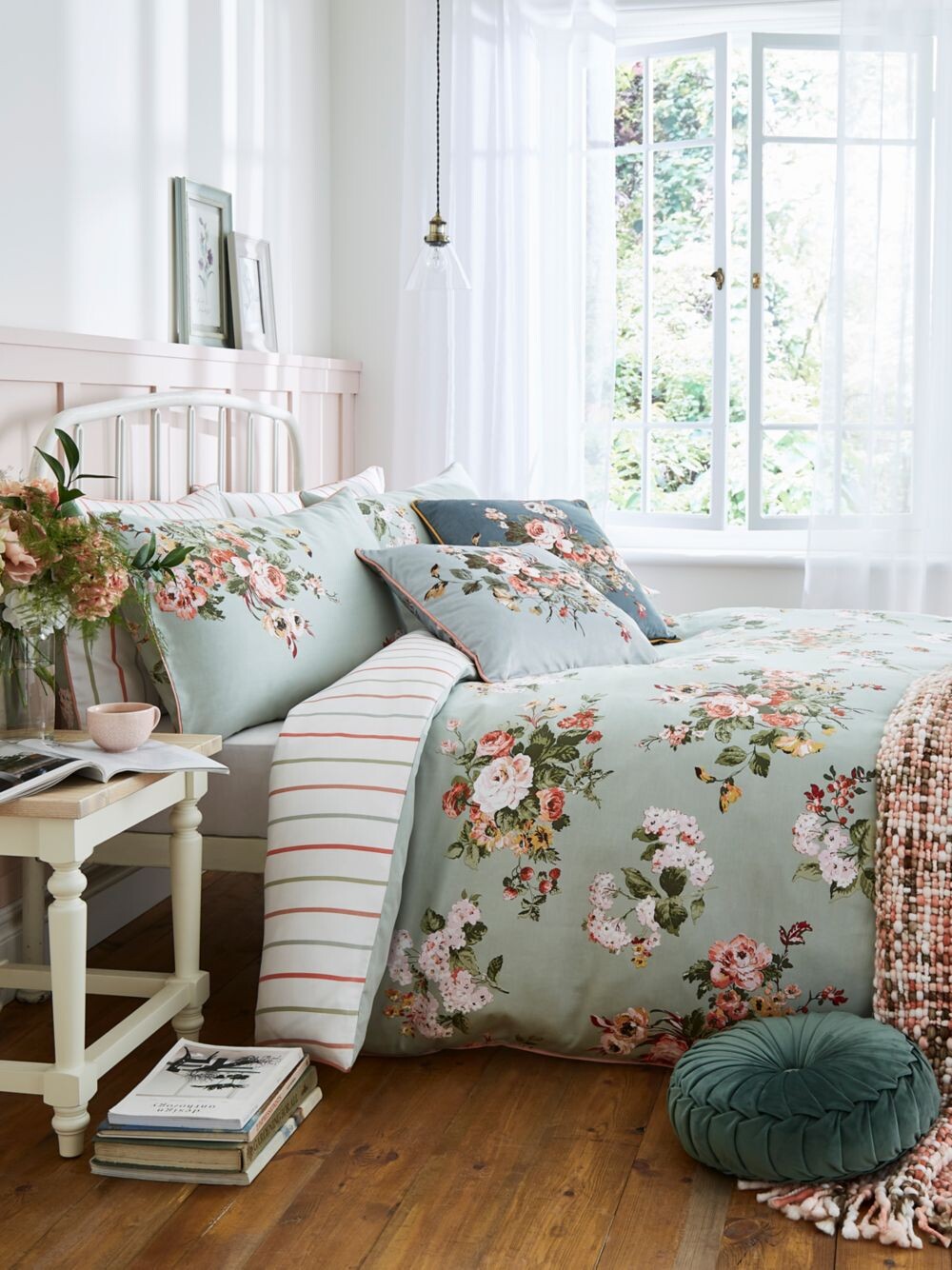 

Комплект пододеяльников Laura Ashley Rosemore King, шалфей
