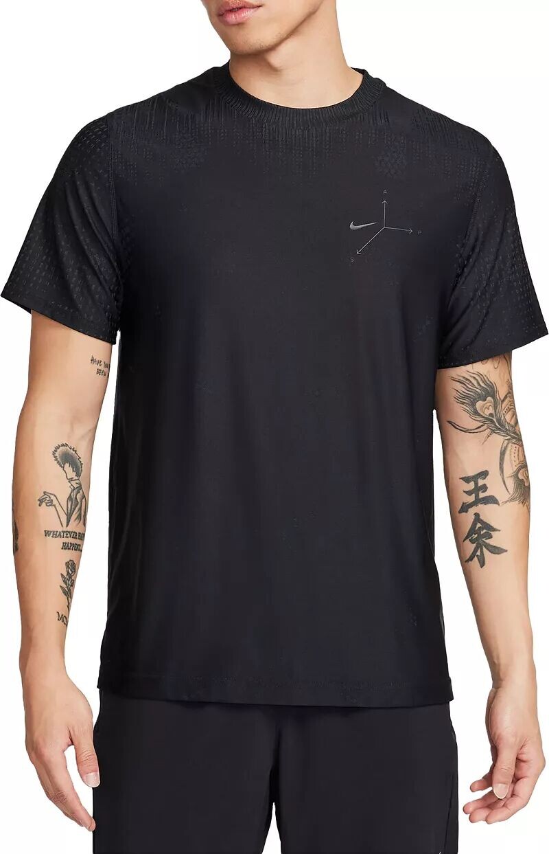 

Мужская футболка с коротким рукавом Nike Dri-FIT ADV APS, черный