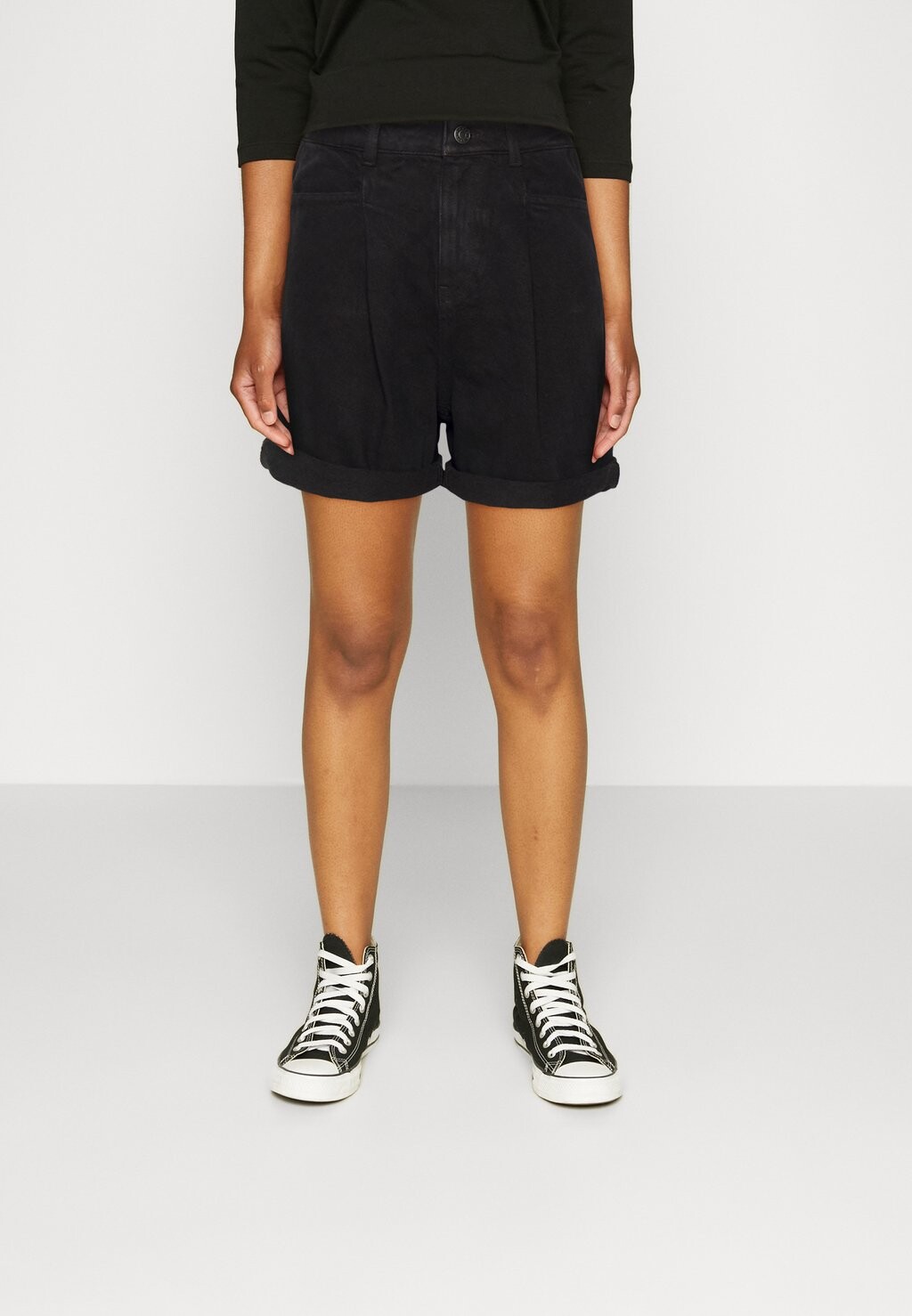 

Джинсовые шорты Esprit, черный