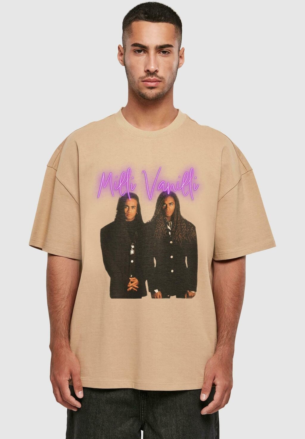 

Футболка с принтом UNISEX MILLI VANILLI-BAND PICTURE Merchcode, бежевый