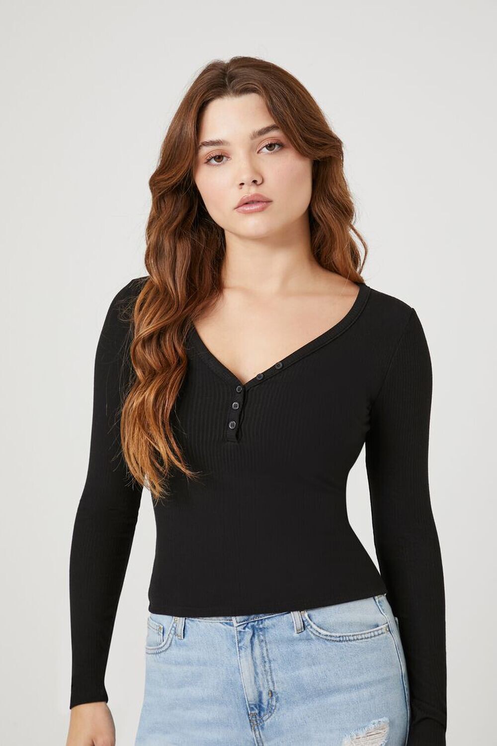 

Вязаный топ на пуговицах в рубчик Forever 21, черный