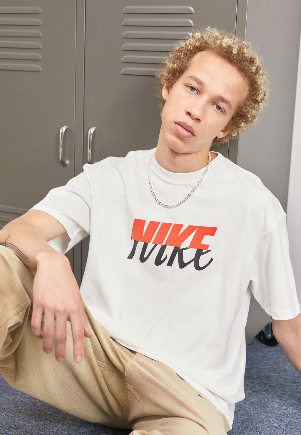 

Футболка с принтом Nike, белый